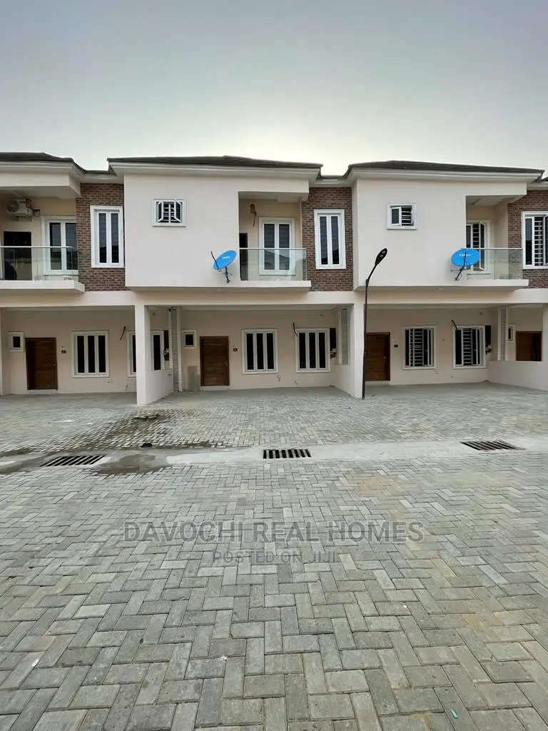 Furnished 4bdrm Duplex in Orchid Road, Chevron for rent in Chevron
