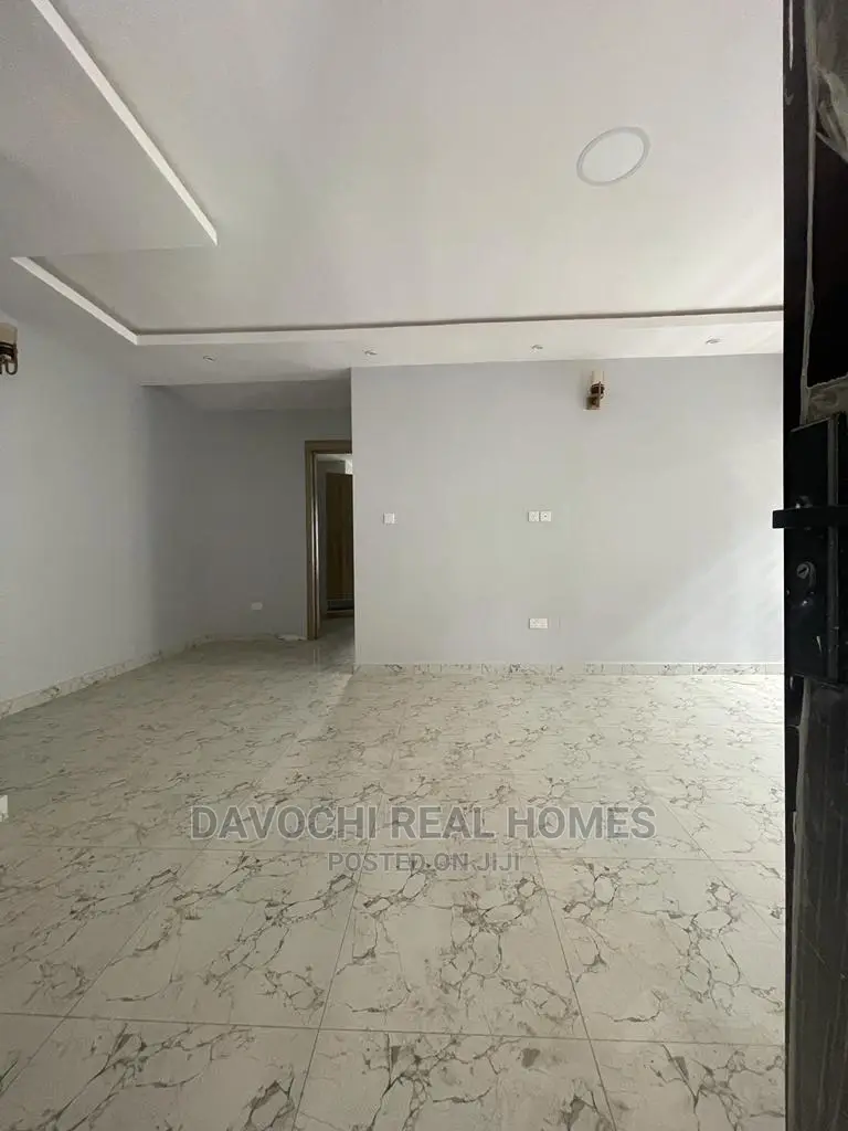 2bdrm Apartment in Chevron Estate for rent in Chevron