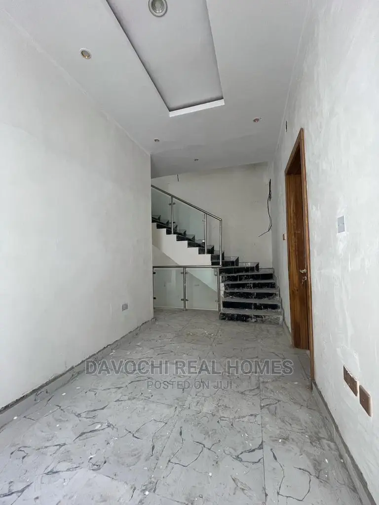 4bdrm Duplex in Prime Estate, Osapa London for Rent in Osapa london