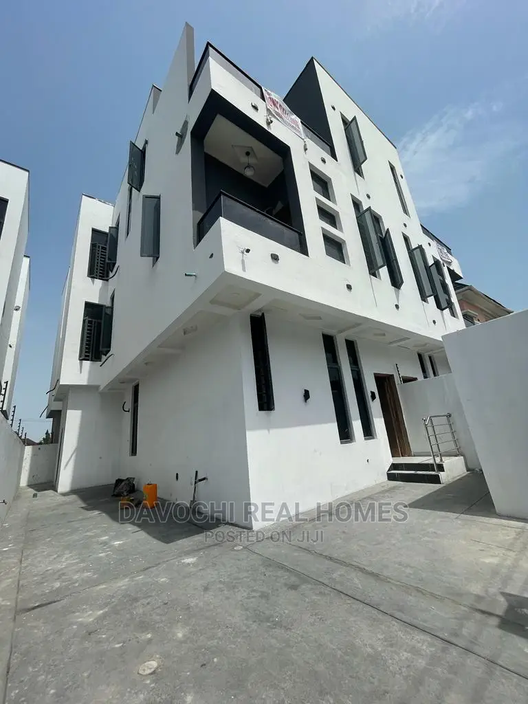 4bdrm Duplex in Prime Estate, Osapa London for Rent in Osapa london