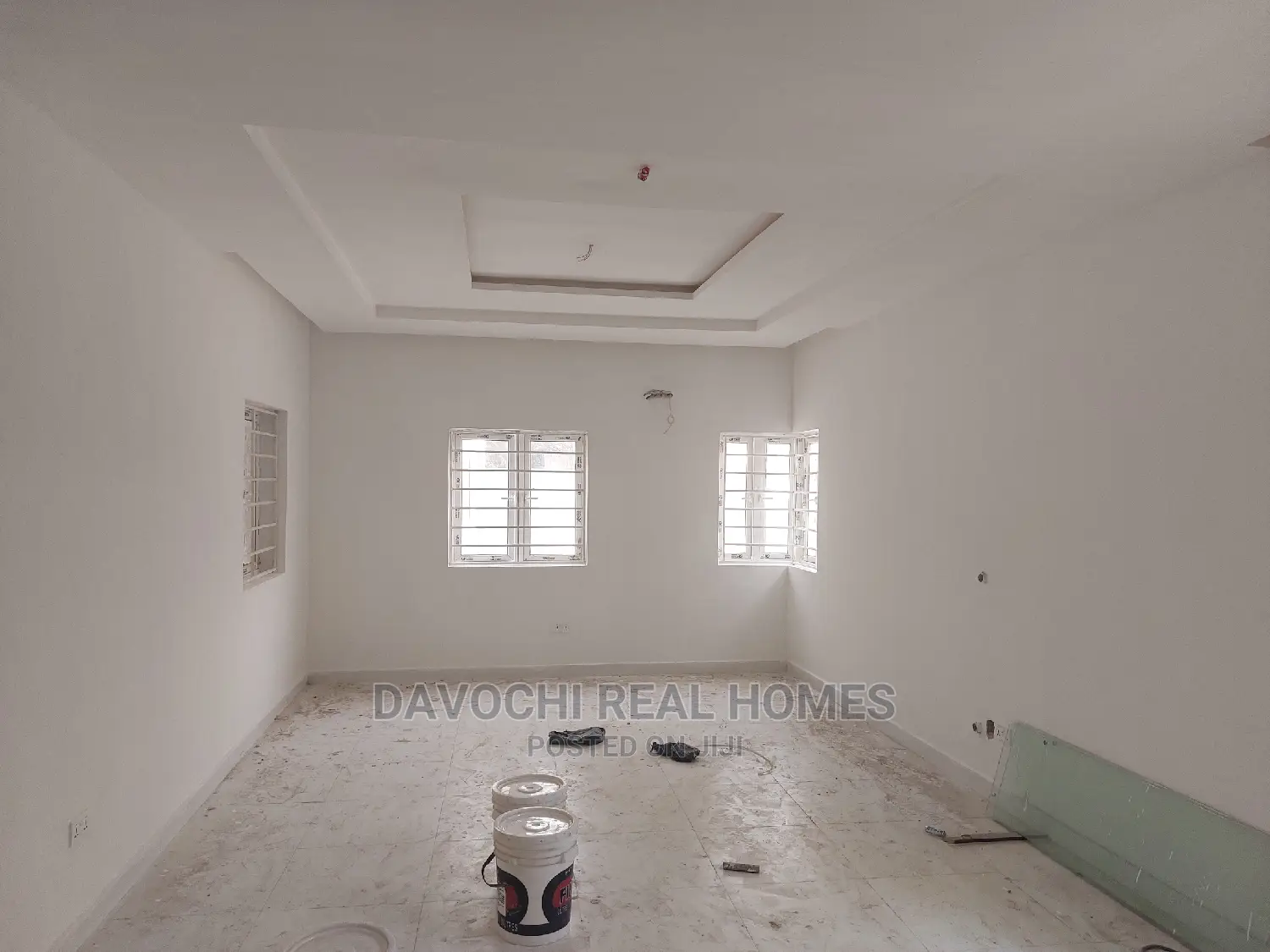 4bdrm Duplex in By Chevron Second for sale in Chevron