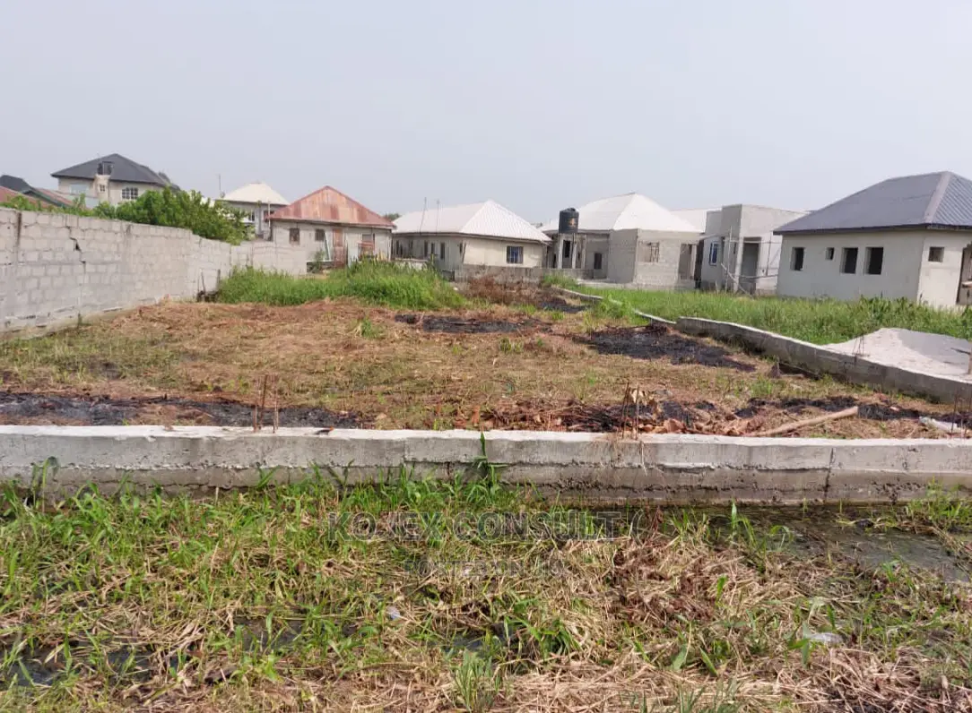 A Plot of Land at Onosa Igando, Ibeju-Lekki Expressway,Lagos in Lekki