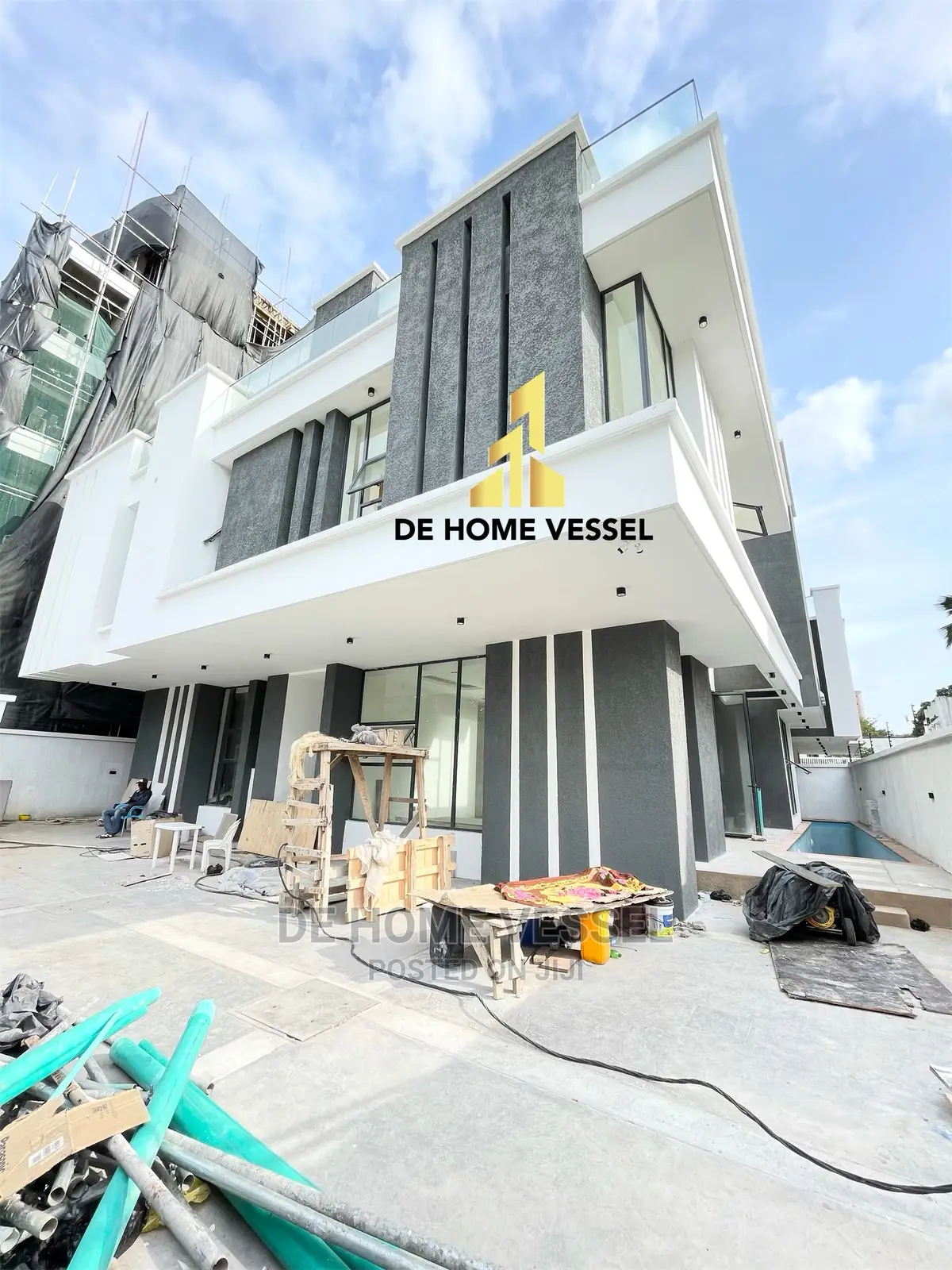5bdrm Duplex in Old Ikoyi for Sale in Old Ikoyi