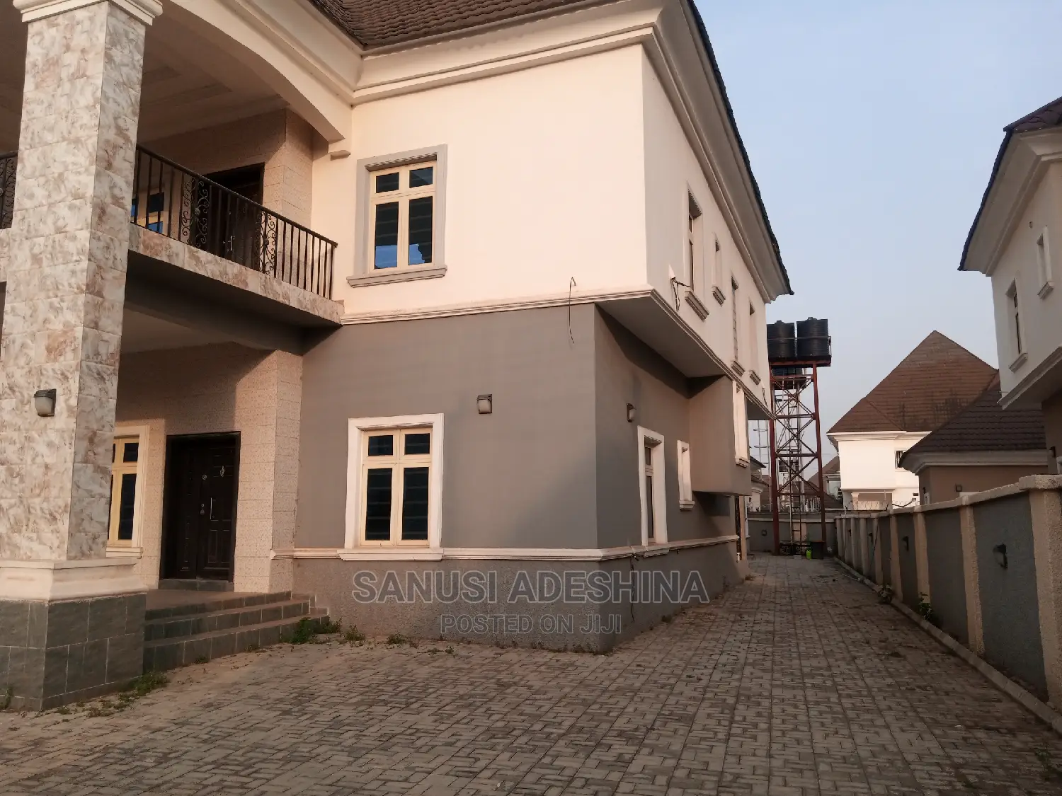6bdrm Duplex in Mabeglober Estate, Gwarinpa for sale in Gwarinpa