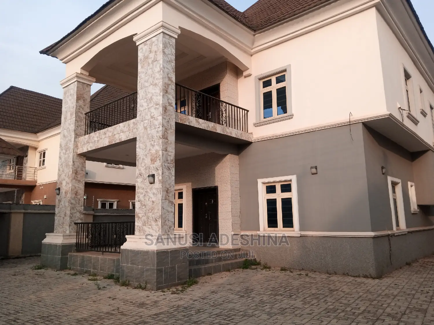6bdrm Duplex in Mabeglober Estate, Gwarinpa for sale in Gwarinpa