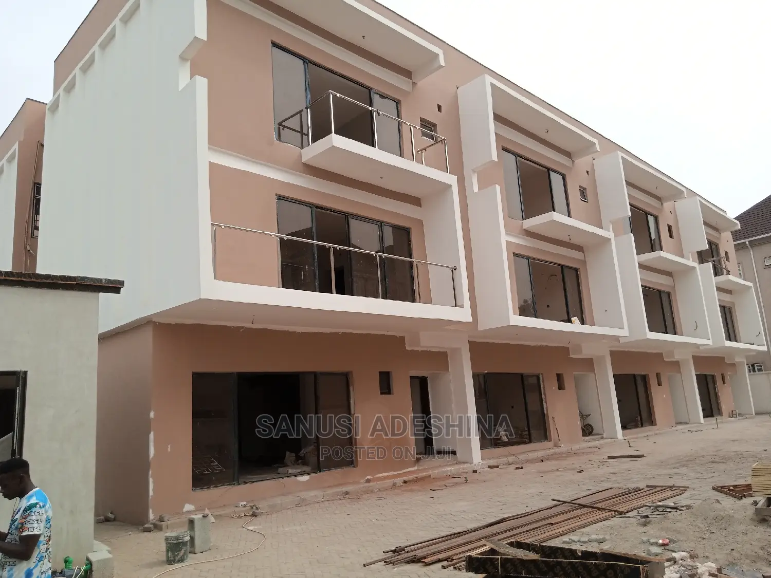 5bdrm Duplex in Life Camp In Fct for sale in Life Camp