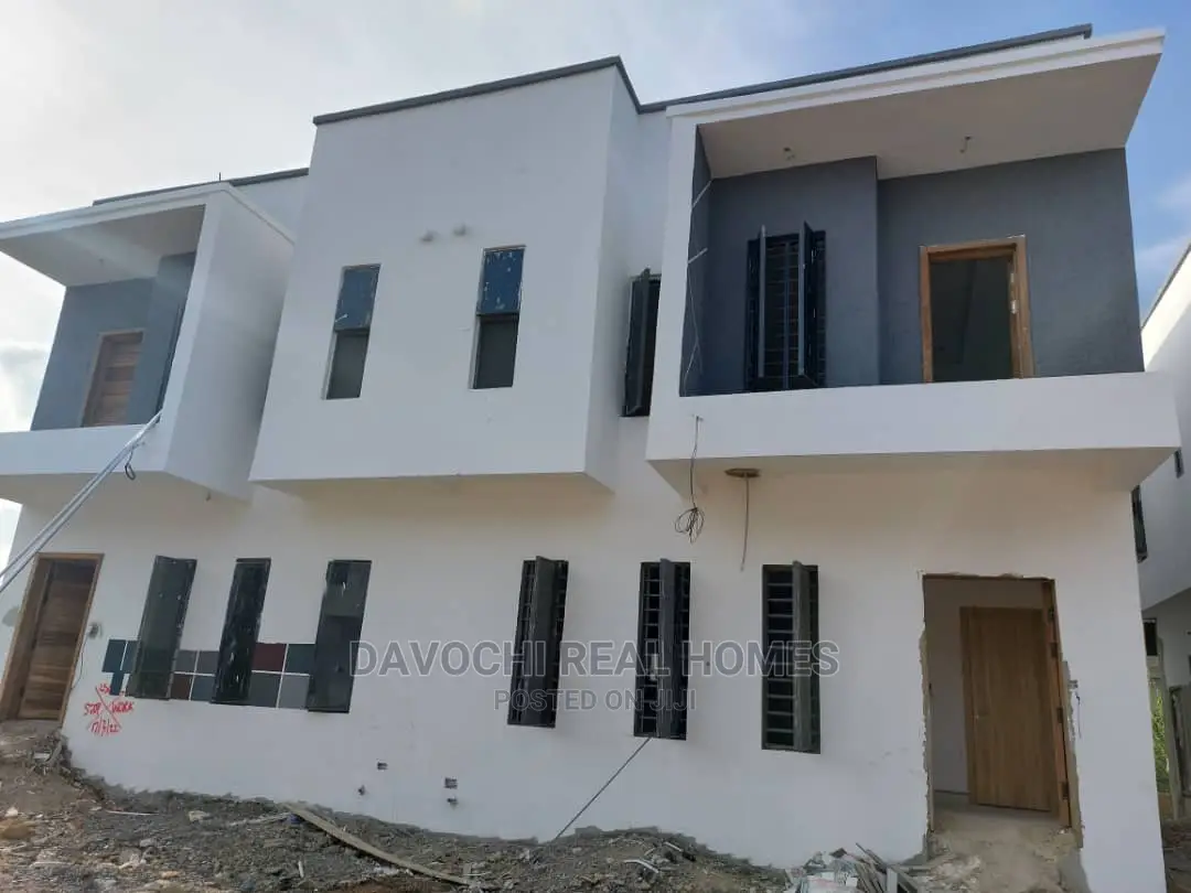 4bdrm Duplex in Lekki Toll Gate for Sale in Lekki