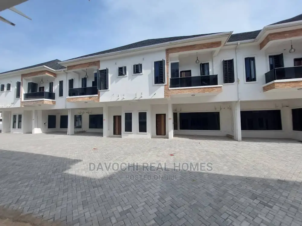 4bdrm Duplex in By Chevron Second, Lekki for sale in Lekki