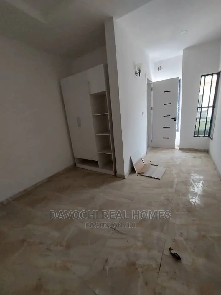 4bdrm Duplex in By Chevron Second, Lekki for sale in Lekki