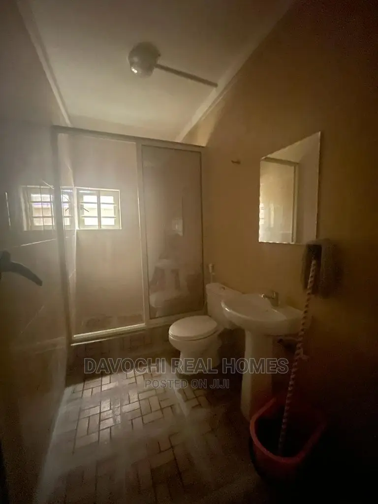3bdrm Apartment in Agungi Lekki for rent in Lekki