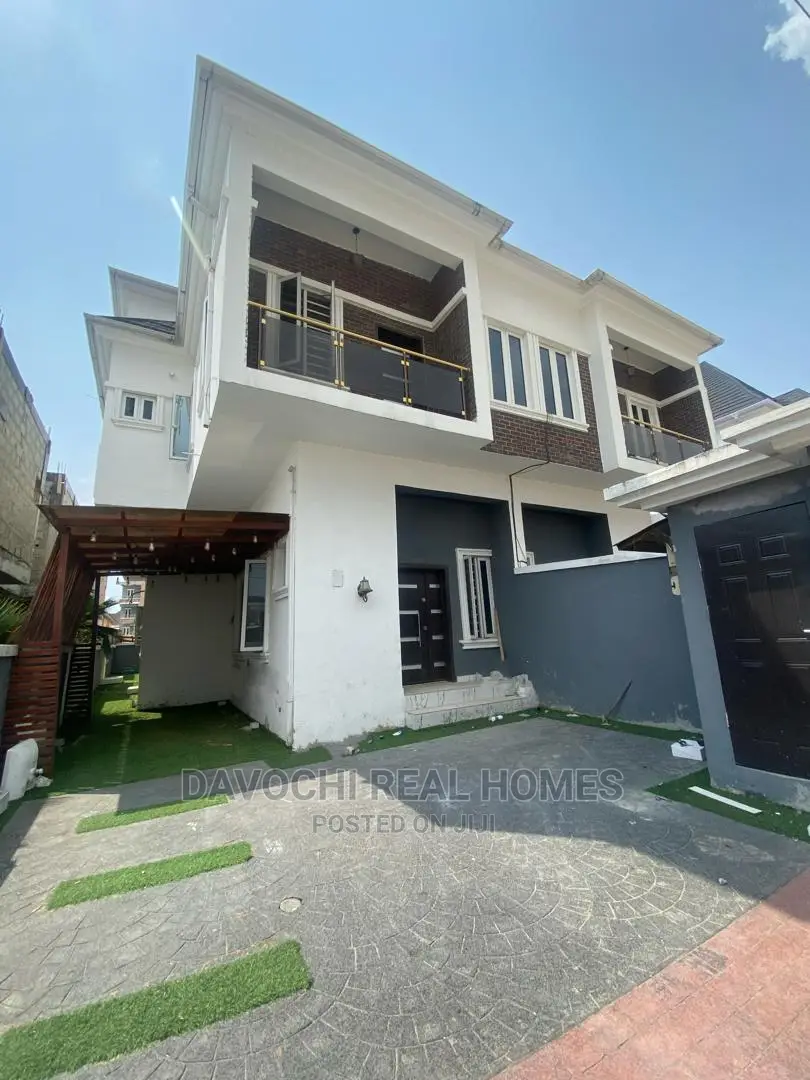 5bdrm Duplex in Conservation Estate Chevron for sale in Chevron