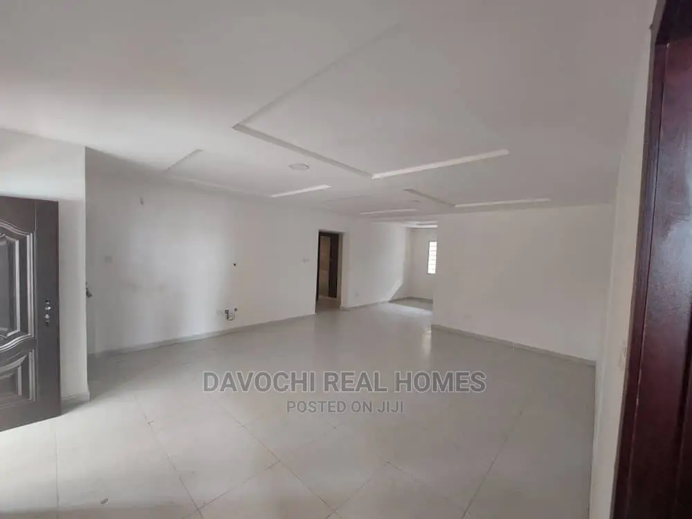 3bdrm Apartment in Orchid Road, Lekki Phase 2 for sale in Lekki Phase 2