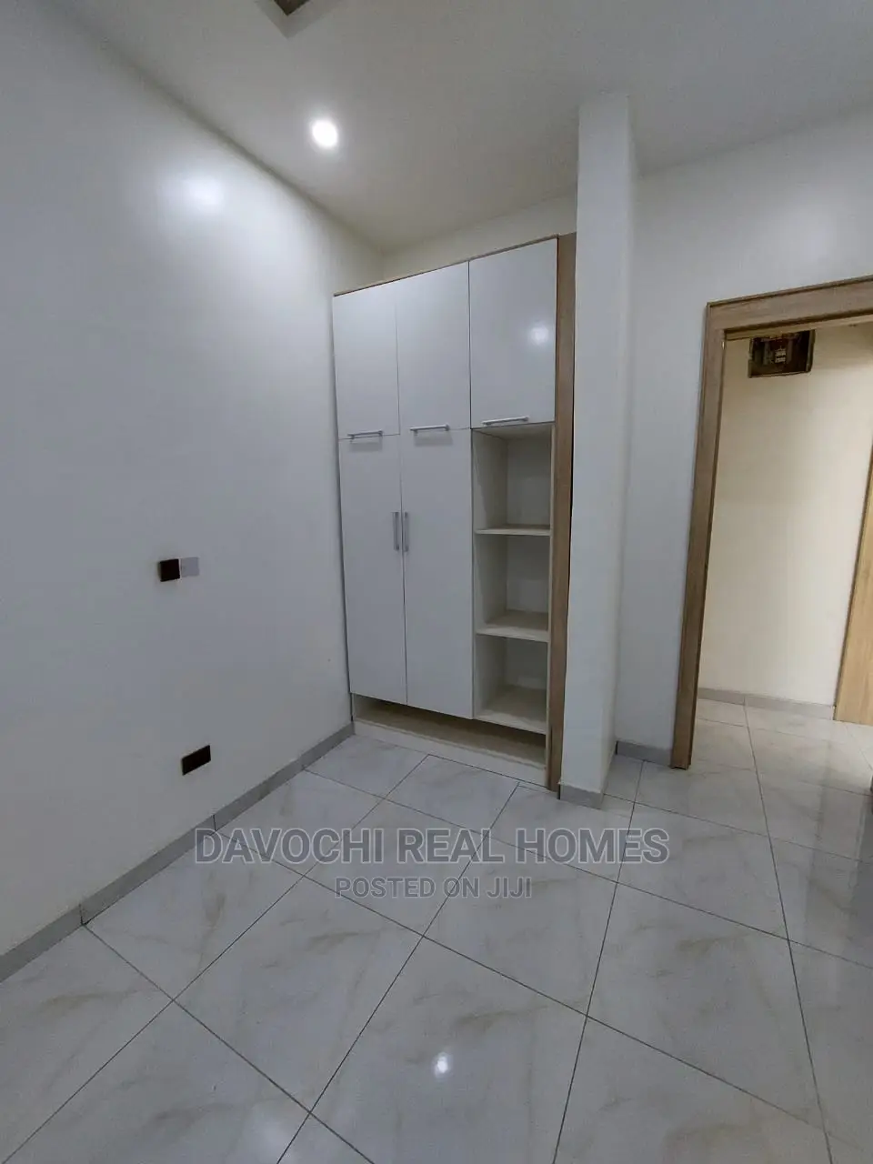 4bdrm Duplex in by 2Nd Toll Gate, Lekki for Sale in Lekki