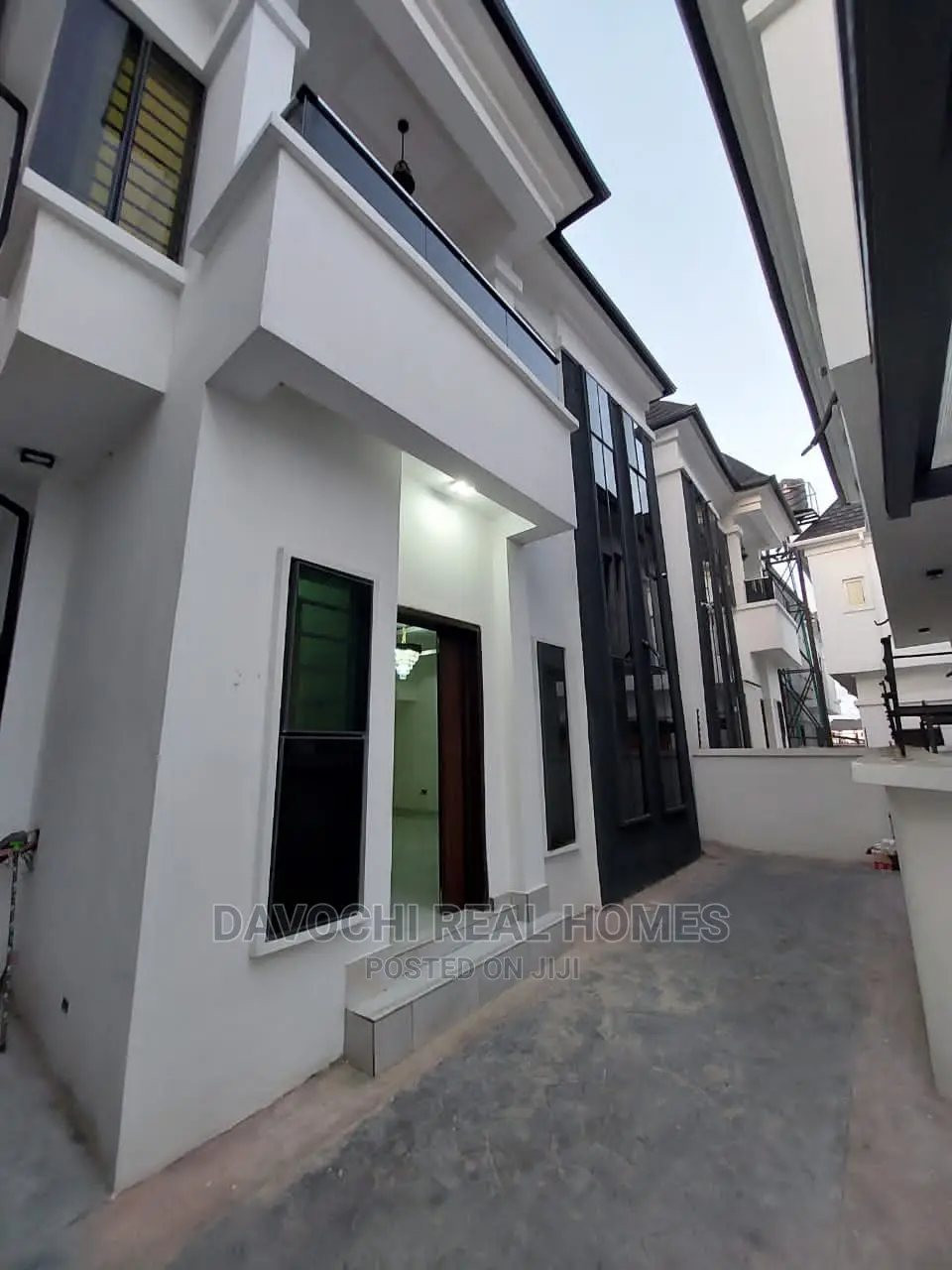 4bdrm Duplex in by 2Nd Toll Gate, Lekki for Sale in Lekki