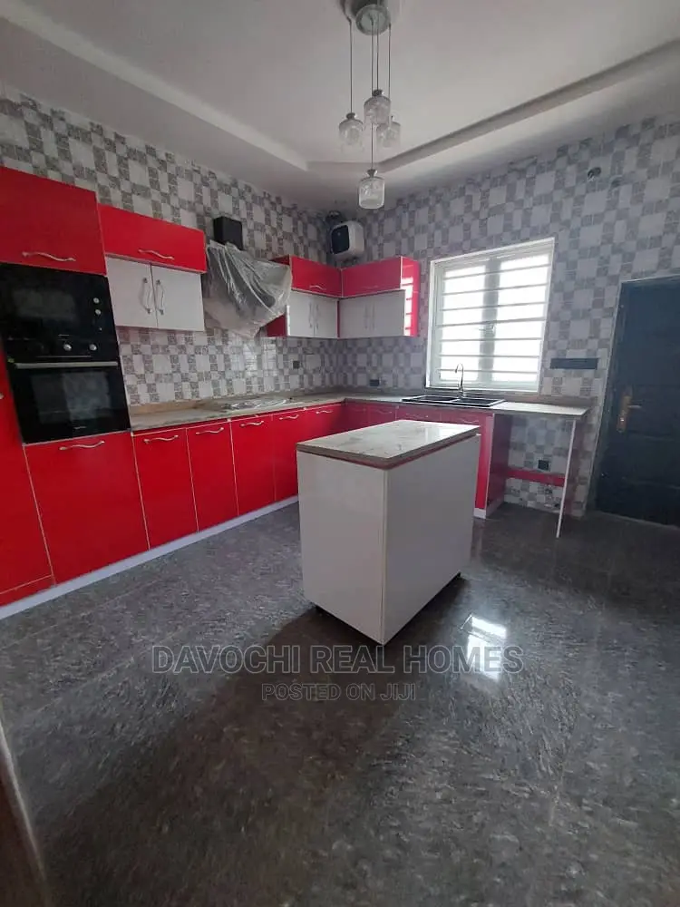 4bdrm Duplex in Orchid Road, Lekki for rent in Lekki