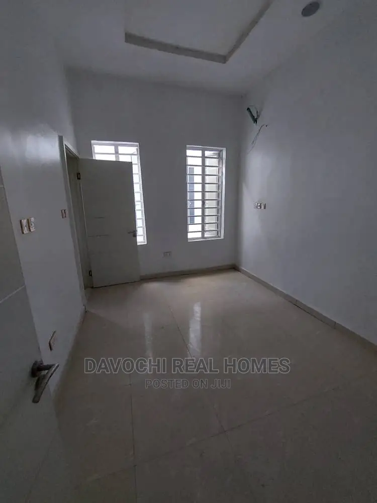 4bdrm Duplex in Orchid Road, Lekki for rent in Lekki