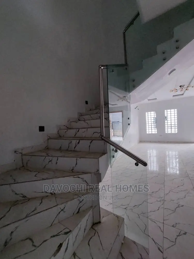 4bdrm Duplex in Orchid Road, Lekki for rent in Lekki