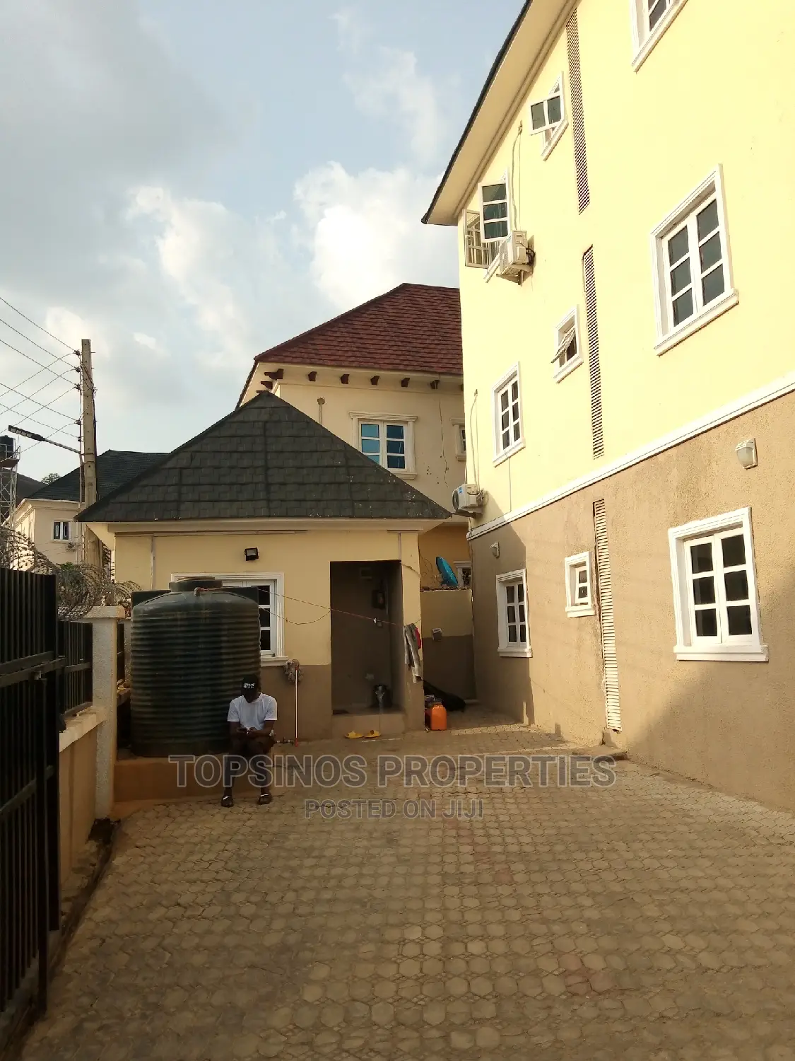 2bdrm Block of Flats in Dawaki for rent in Dawaki