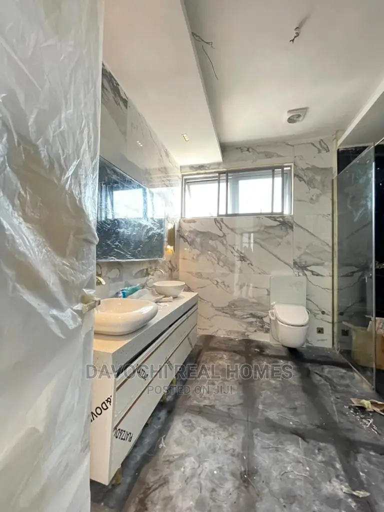 5bdrm Duplex in Ikoyi, Banana Island for sale in Banana Island