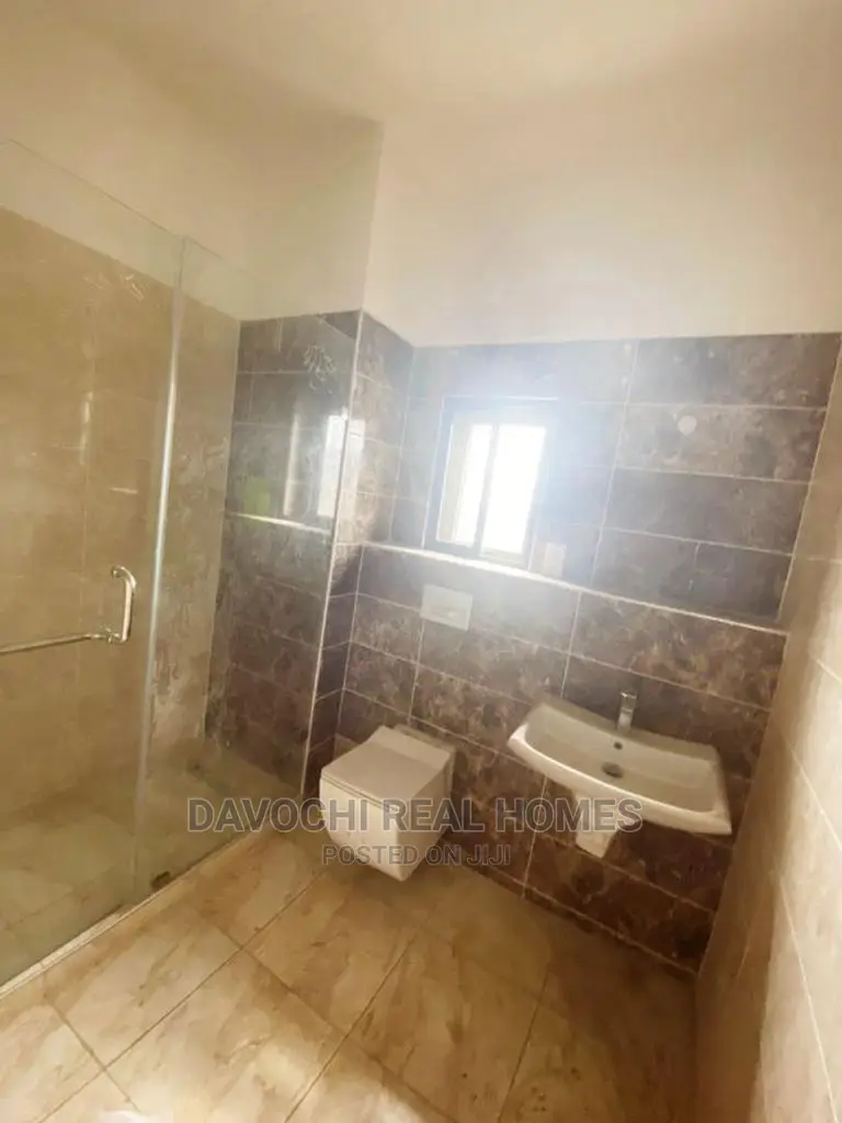 Furnished 3bdrm Apartment in Ikate for sale in Ikate