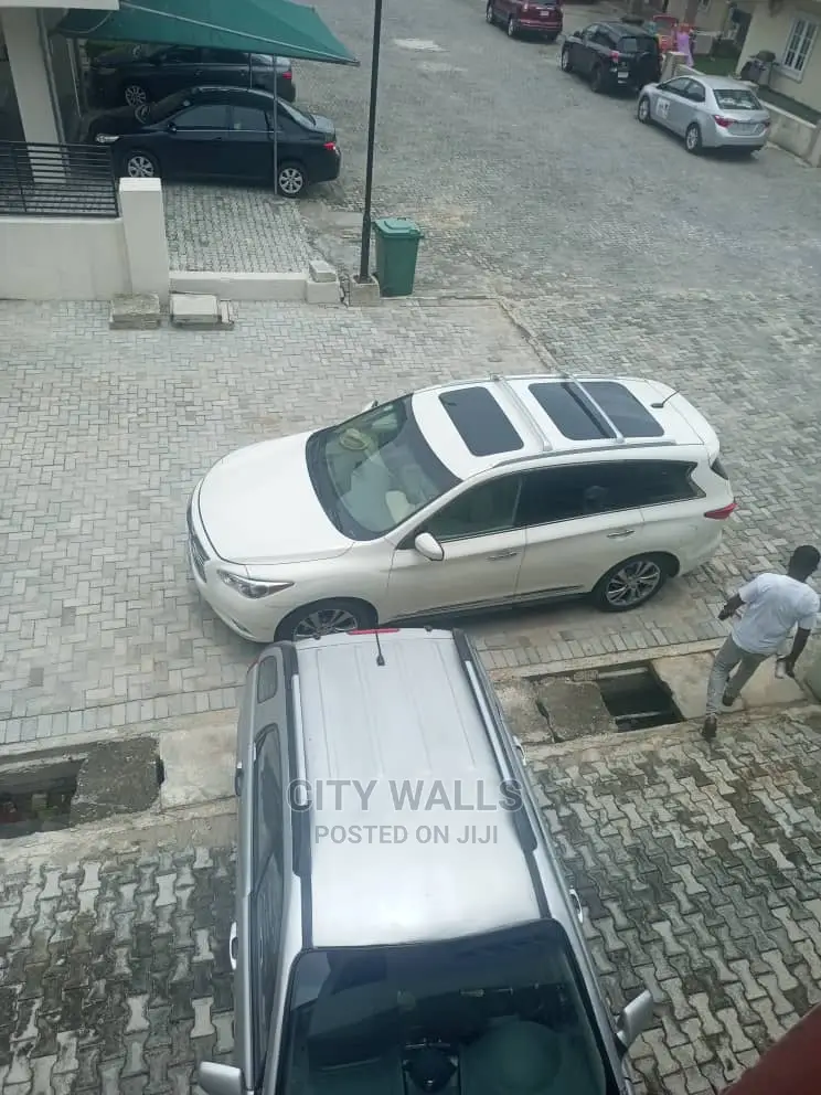 4bdrm Townhouse/Terrace in Chevron for Rent in Chevron