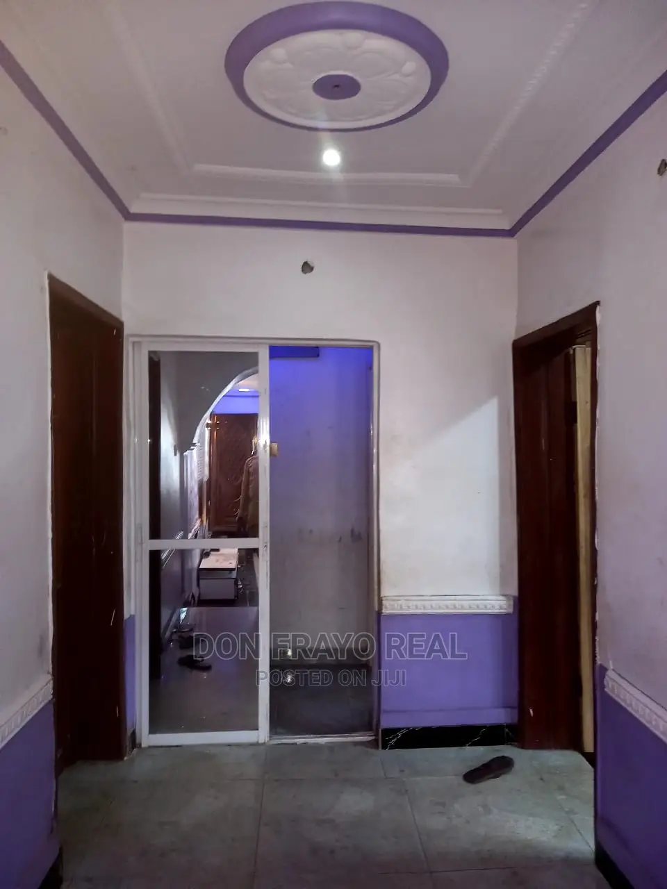 3bdrm Bungalow in Akingbade Old Ife Rd, Ibadan for sale in Ibadan