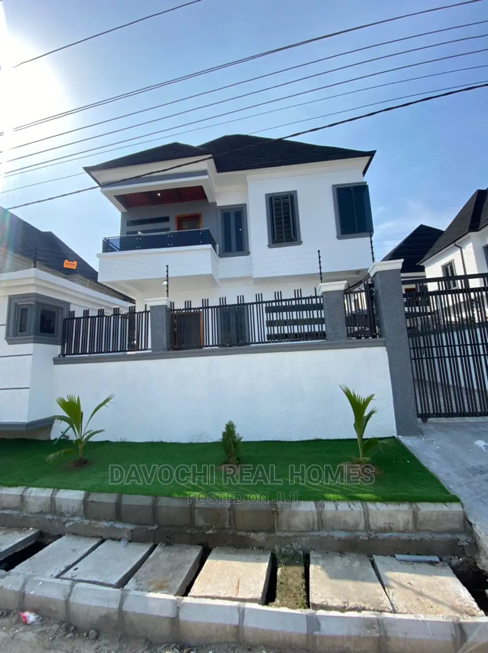 4bdrm Duplex in By Chevron Second for sale in Chevron