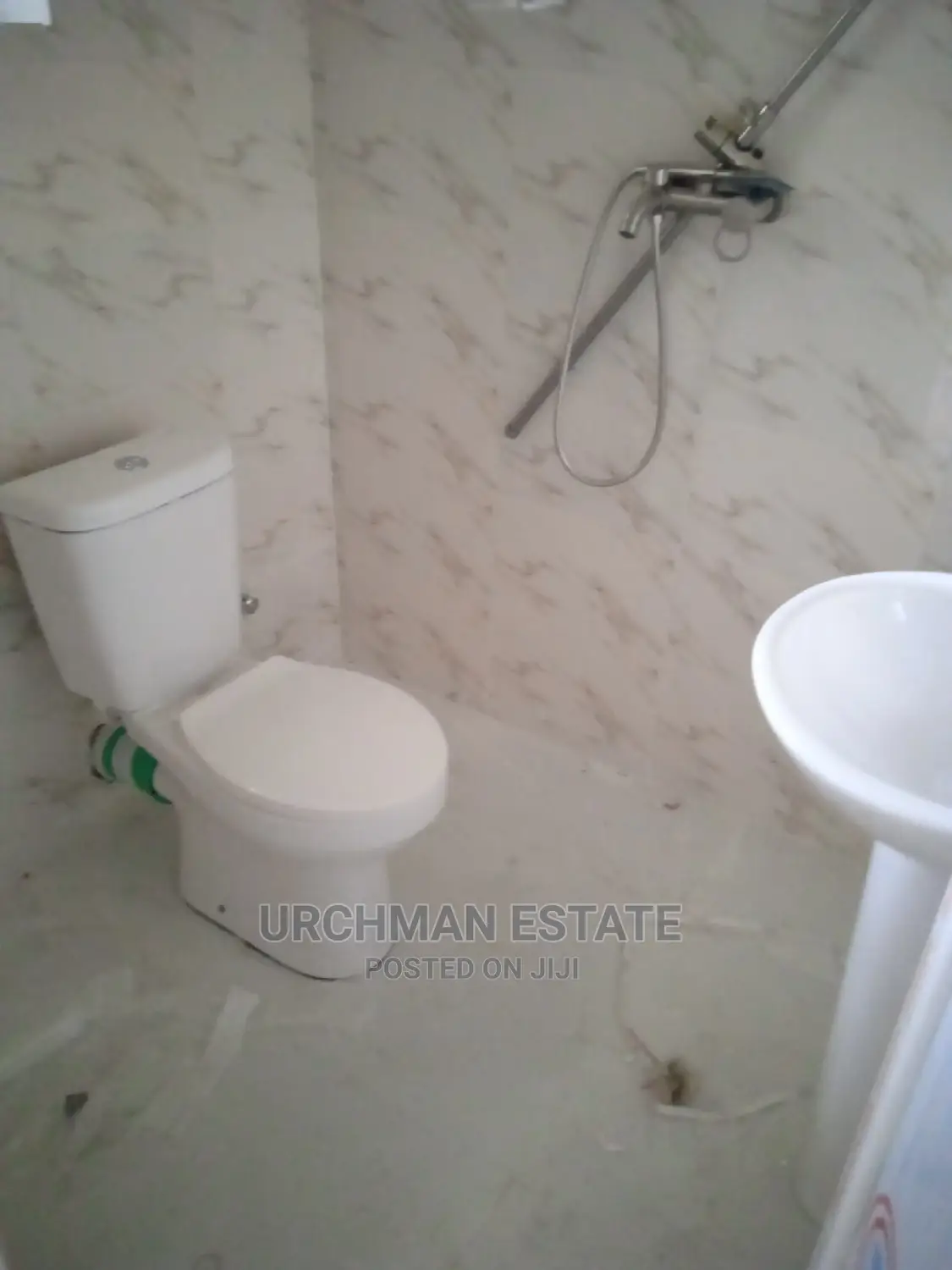 2bdrm Apartment in Amuwo-Odofin for sale in Amuwo-Odofin