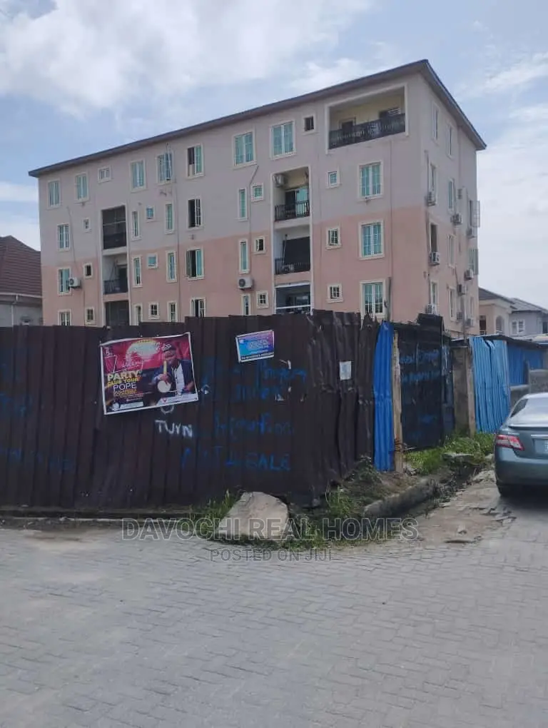 Furnished 3bdrm Apartment in Lekki Phase 1 for rent in Lekki Phase 1