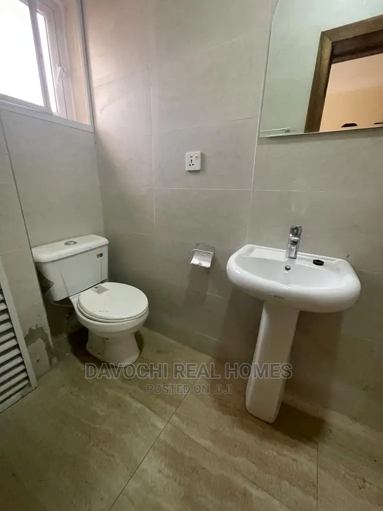 2bdrm Apartment in Osapa London Estate for rent in Osapa london