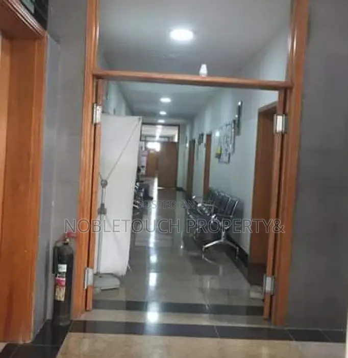 Still Functioning Hospital With Most Modern Facilities in Lekki
