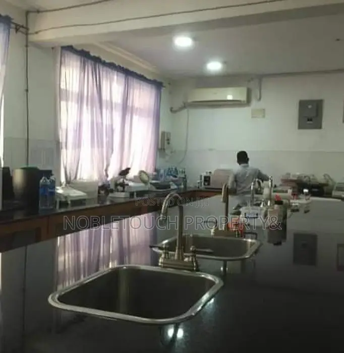 Still Functioning Hospital With Most Modern Facilities in Lekki