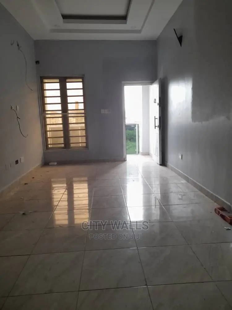 2bdrm Block of Flats in Bera Estate, Chevron for rent in Chevron