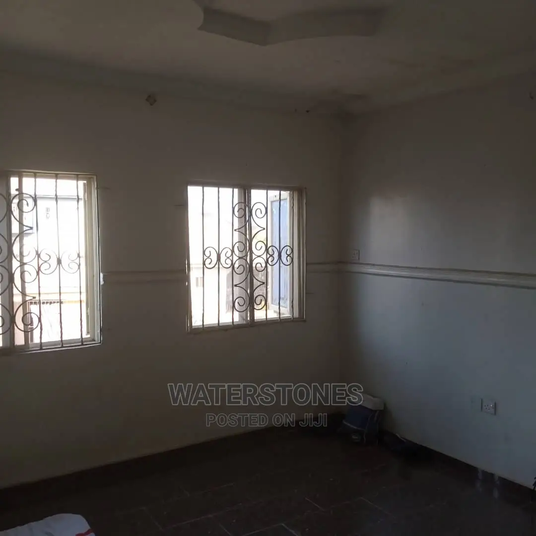 Furnished 3bdrm Block of Flats in Asaba, Okpanam Road, Oshimili South in Oshimili South