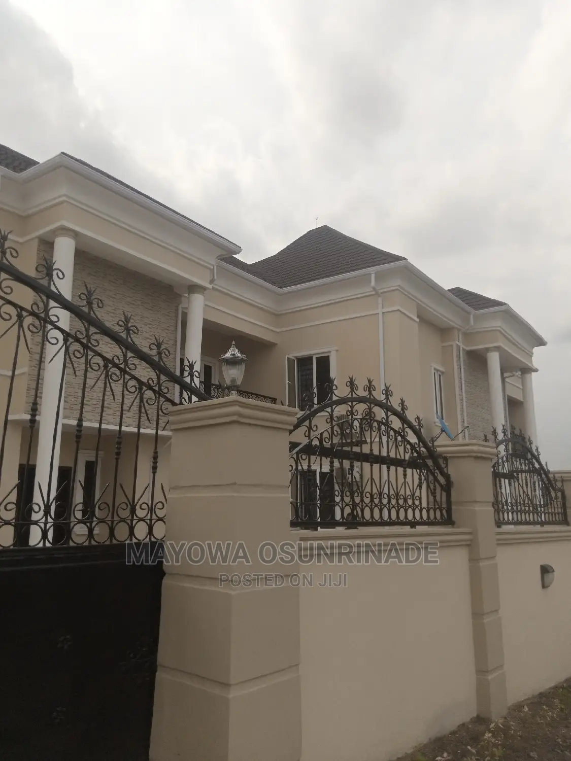 3bdrm Duplex in Kolapo Shola Gra, Akobo for rent in Akobo