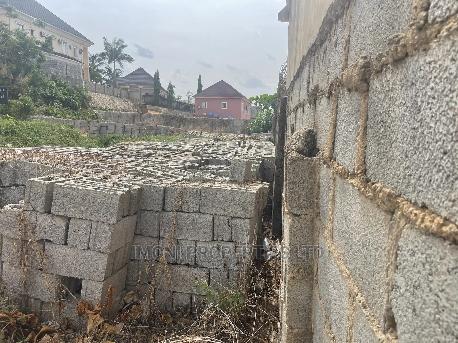 Plot of Sell Dutse Sagwari in Dutse-Alhaji