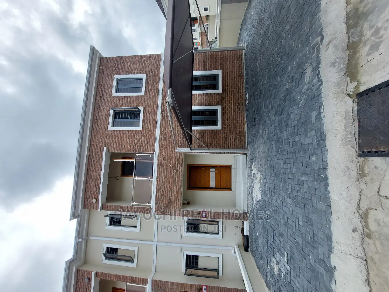 4bdrm Duplex in Around Lagos, Abraham Adesanya Estate for rent in Abraham Adesanya Estate