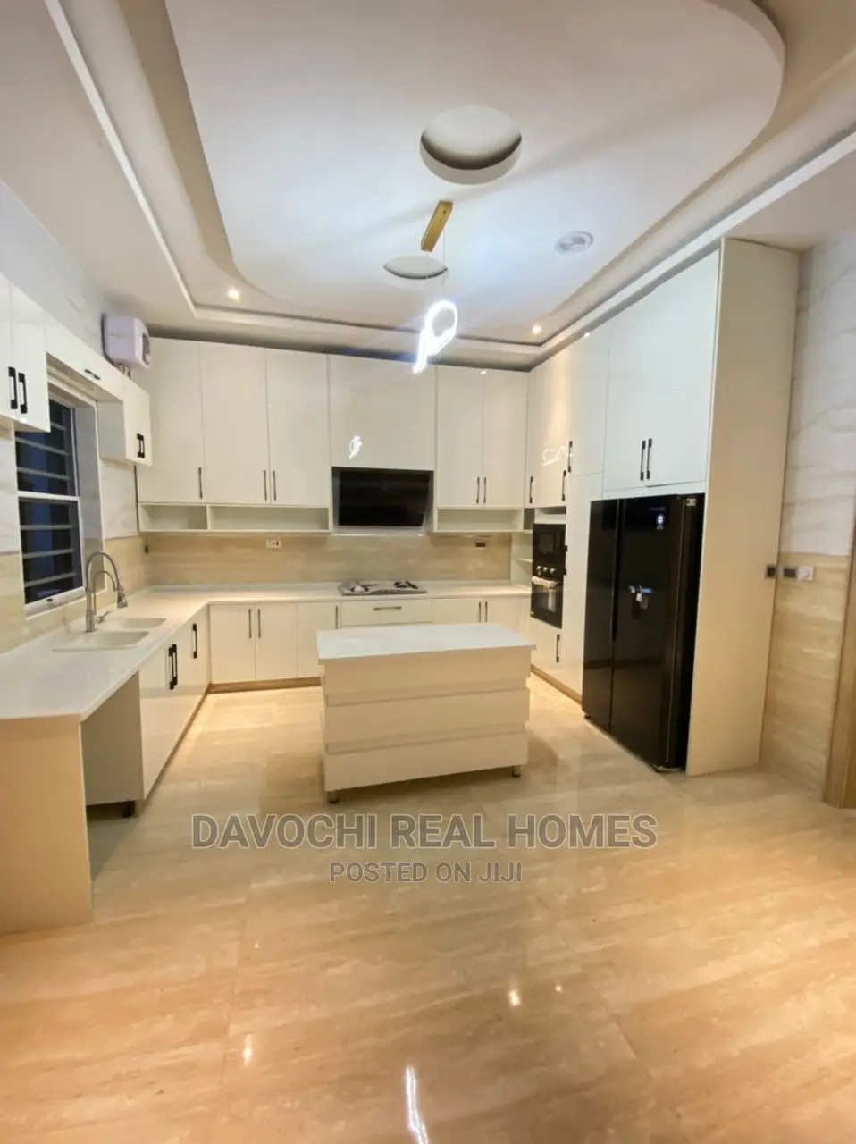 5bdrm Duplex in Osapa London, Jakande for sale in Jakande