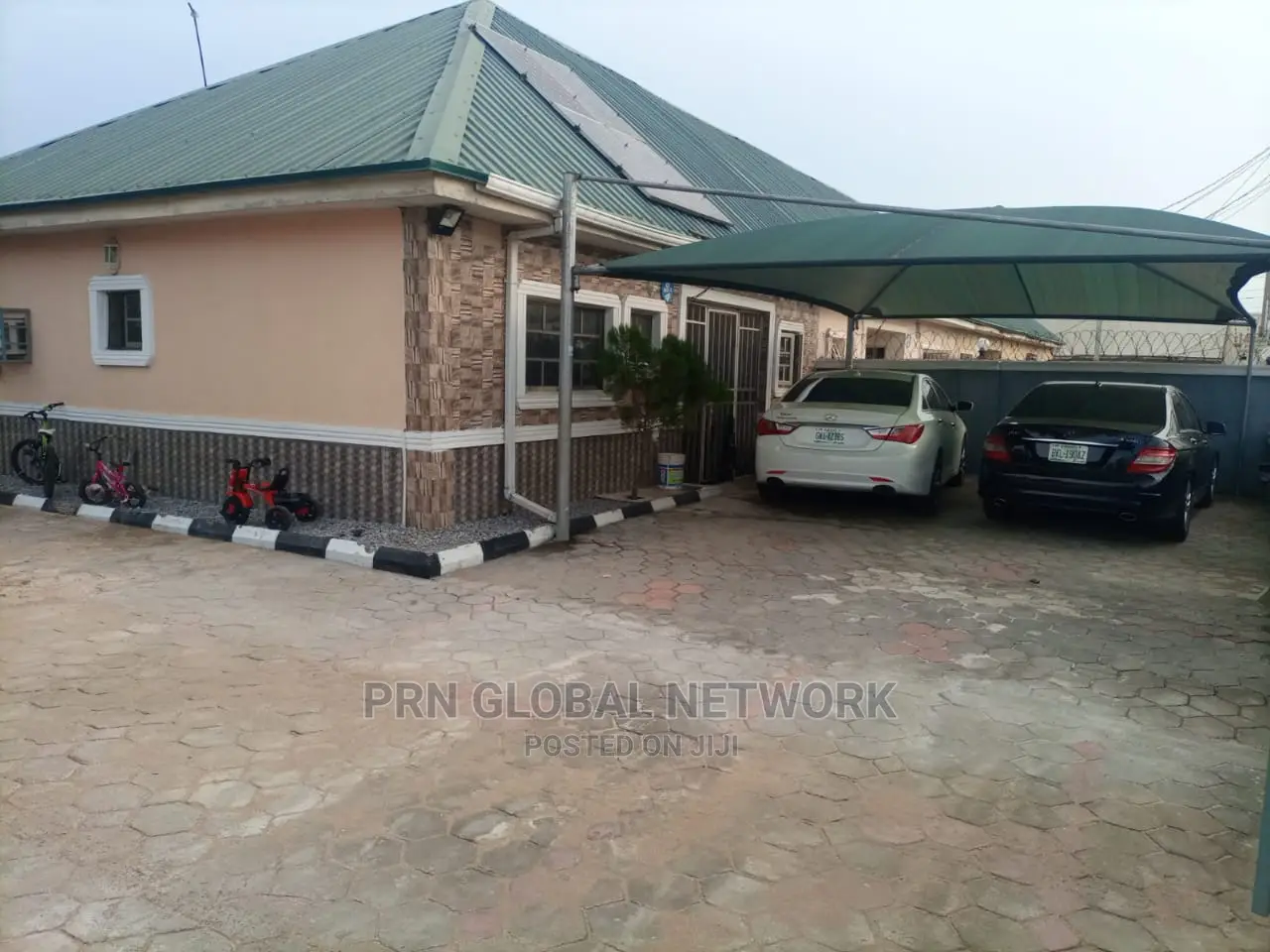 3bdrm Bungalow in Minfa Estate, Owerri for sale in Owerri