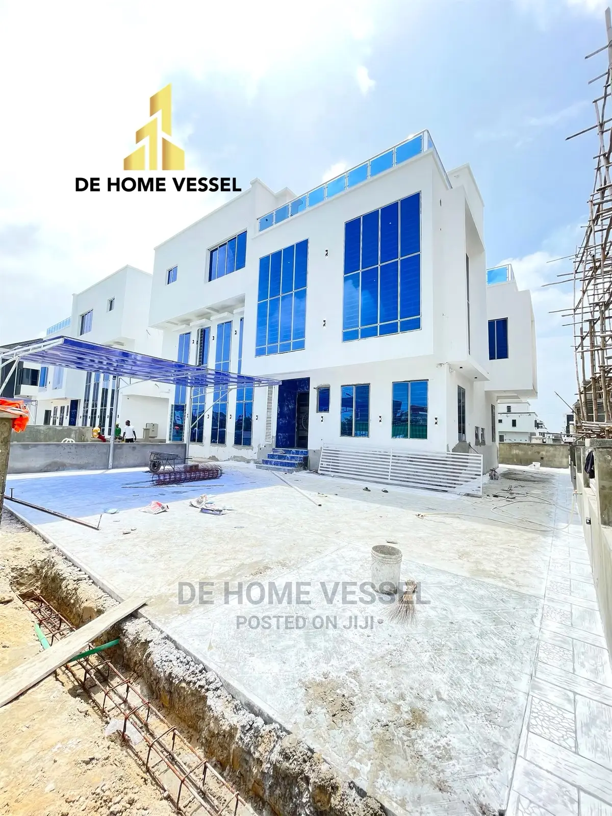 5bdrm Duplex in Osapa London for Sale in Osapa london