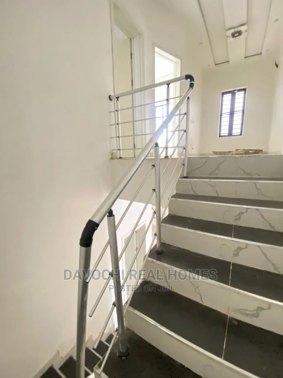 4bdrm Duplex in Orchid Road, Lekki Phase 2 for sale in Lekki Phase 2