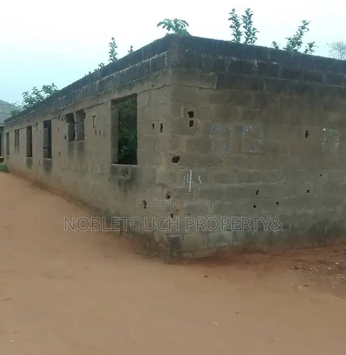2bdrm Bungalow in Ewekoro Ogun State for Sale in Ewekoro