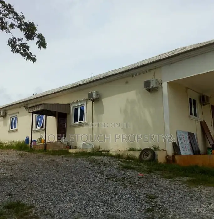 43 Hectares of Dry Land at Iyan Obafe Ogun State in Obafemi-Owode