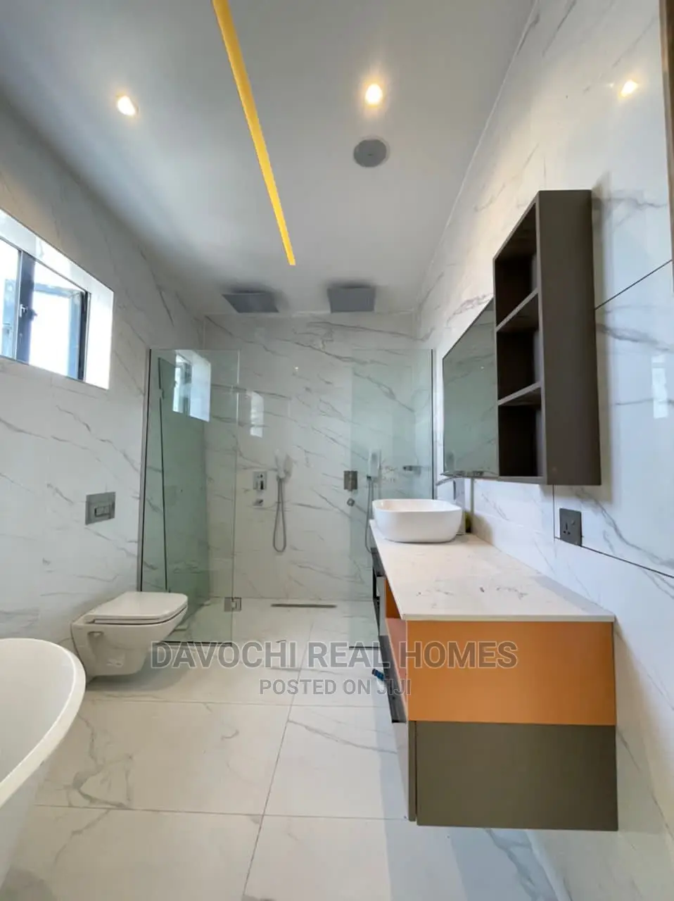 4bdrm Duplex in Osapa London for Sale in Osapa london