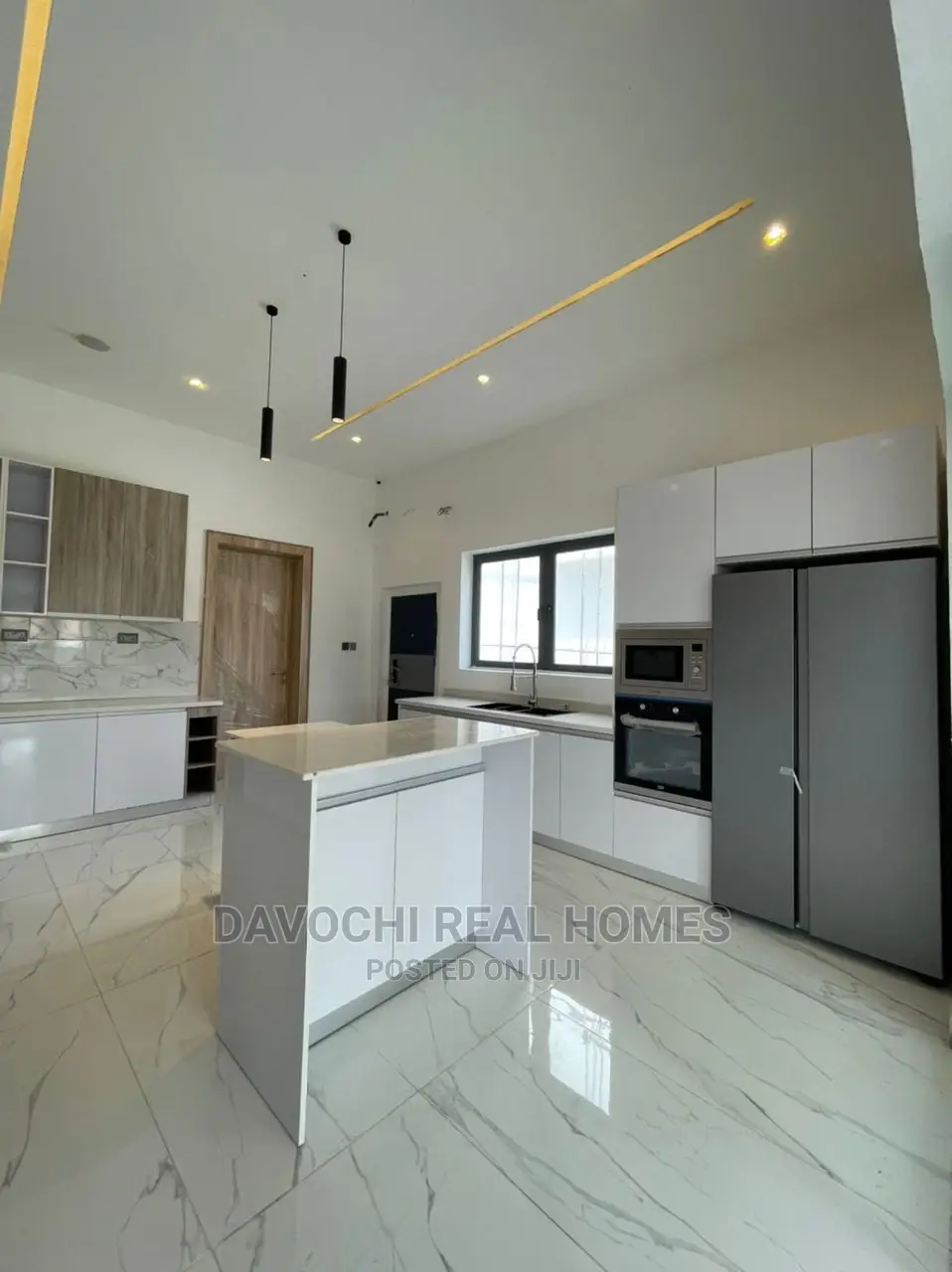 4bdrm Duplex in Osapa London for Sale in Osapa london