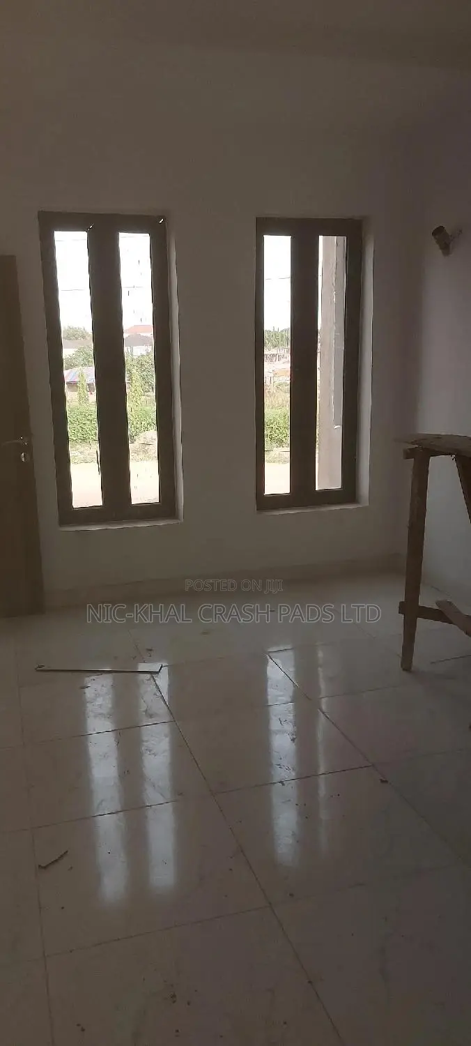3bdrm Apartment in Crystal Apartments, Kado for sale in Kado