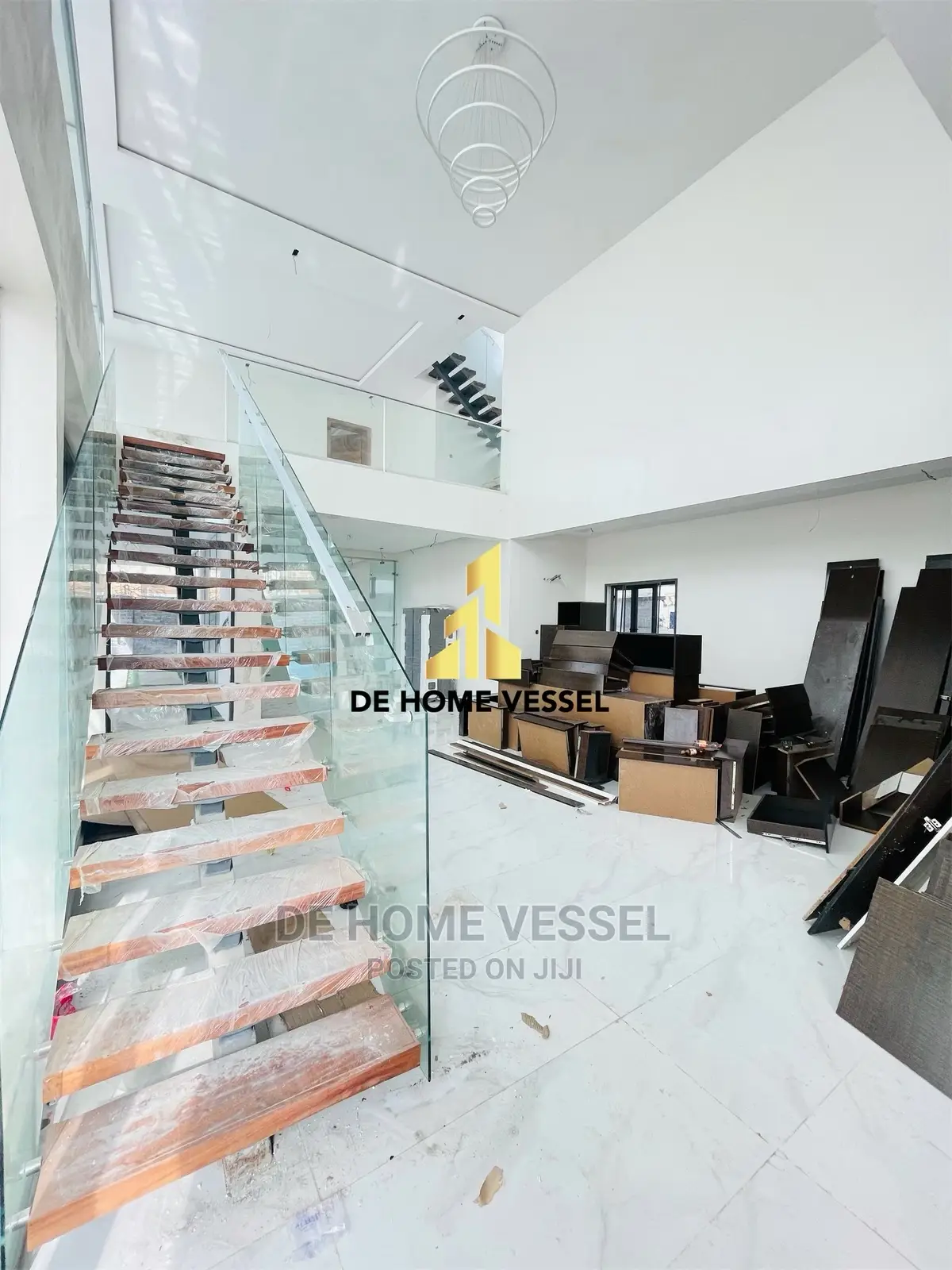 5bdrm Duplex in Lekki Phase 1 for Sale in Lekki Phase 1
