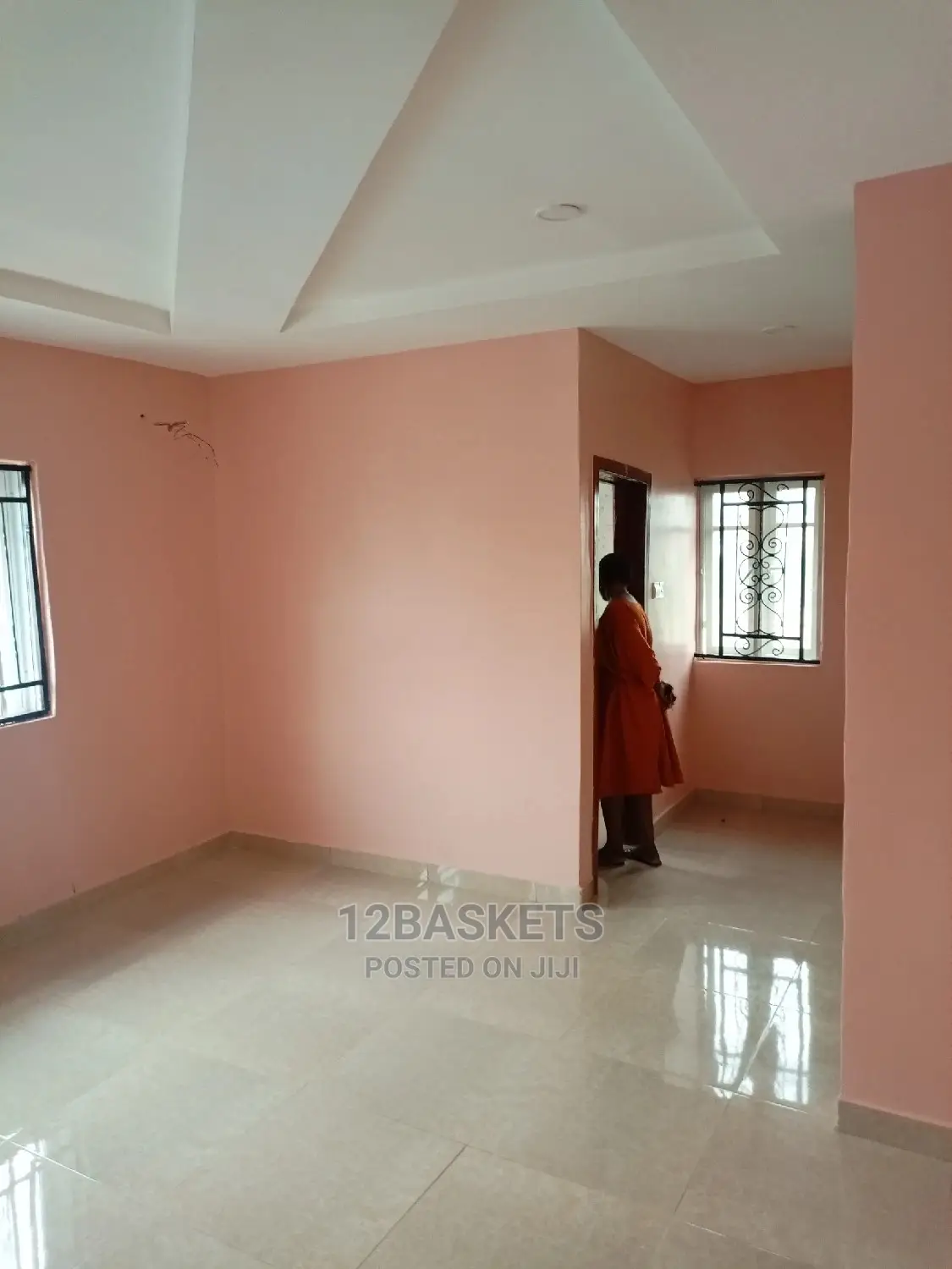 Furnished 5bdrm Duplex in Magodo Phase 1 for rent in GRA Phase 1