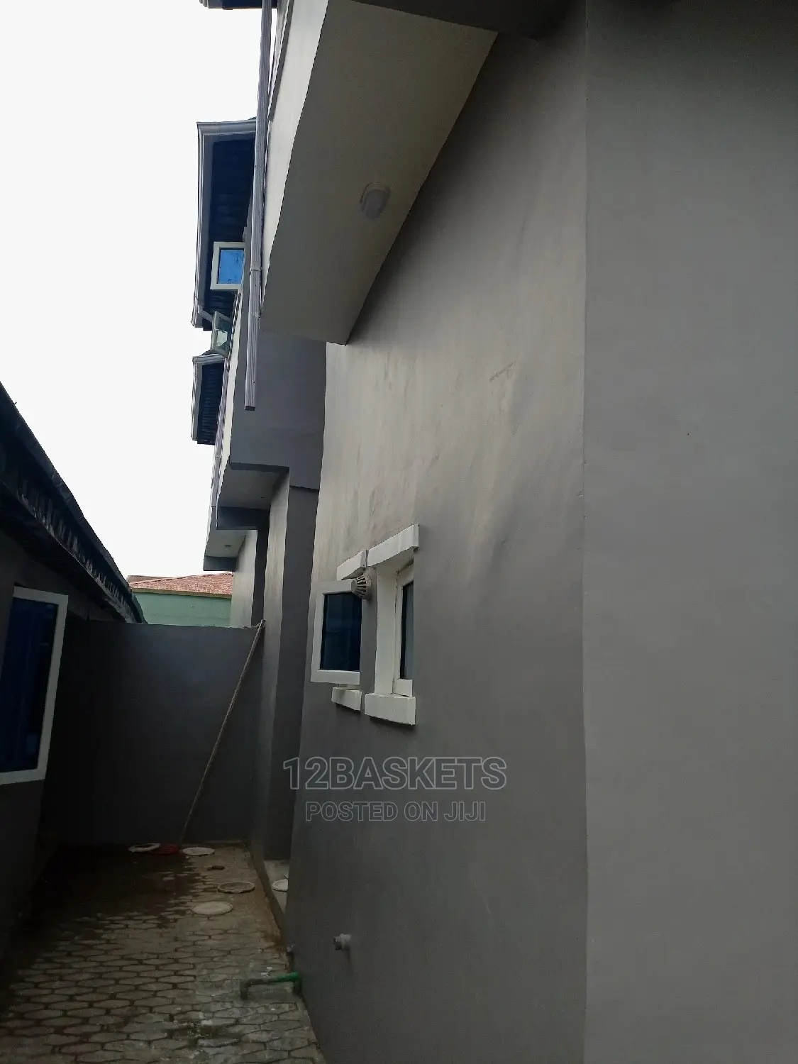 Furnished 5bdrm Duplex in Magodo Phase 1 for rent in GRA Phase 1