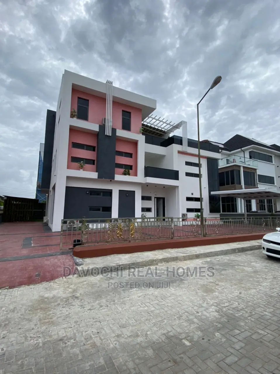 Furnished 5bdrm Duplex in Lekki Ikate for Sale in Ikate
